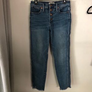 Madewell 10”high rise skinny raw edge ankle jeans